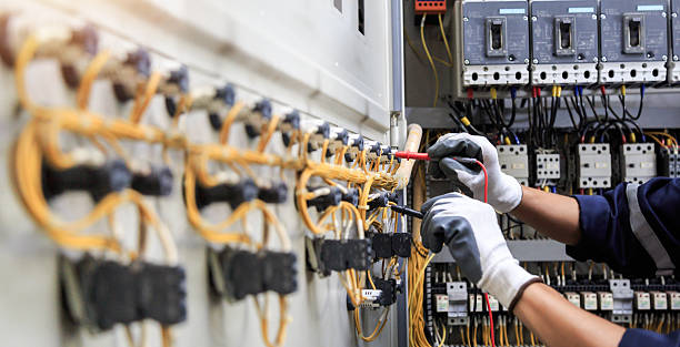 Professional Generator Installation technician working in Roosevelt Park, MI